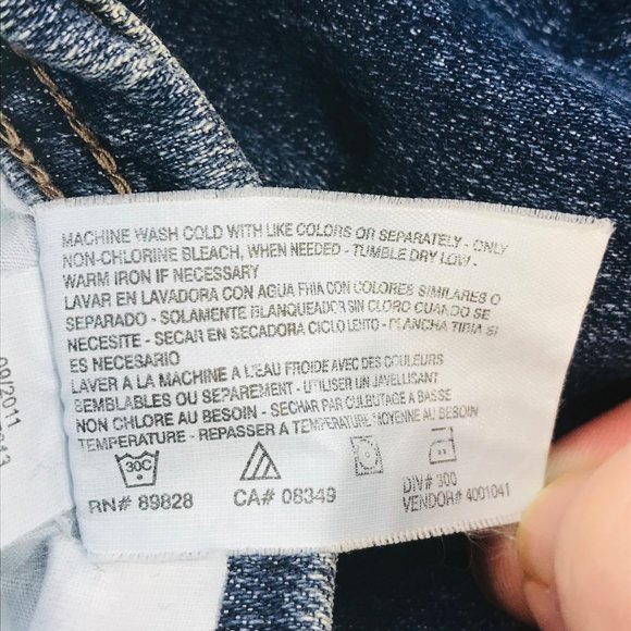 Gloria Vanderbilt Women's Size 16 Petite Denim Blue Jean Preowned Good Condition - Picture 5 of 15